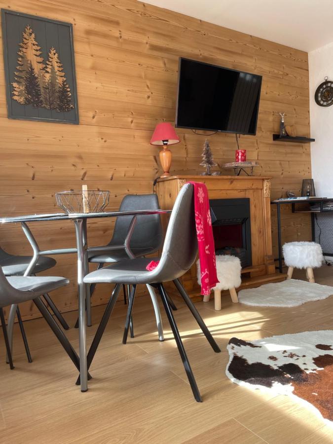 Studio 2 Alpes Style Chalet Au Pied De Telesiege Du Diable لو دوز آلب المظهر الخارجي الصورة